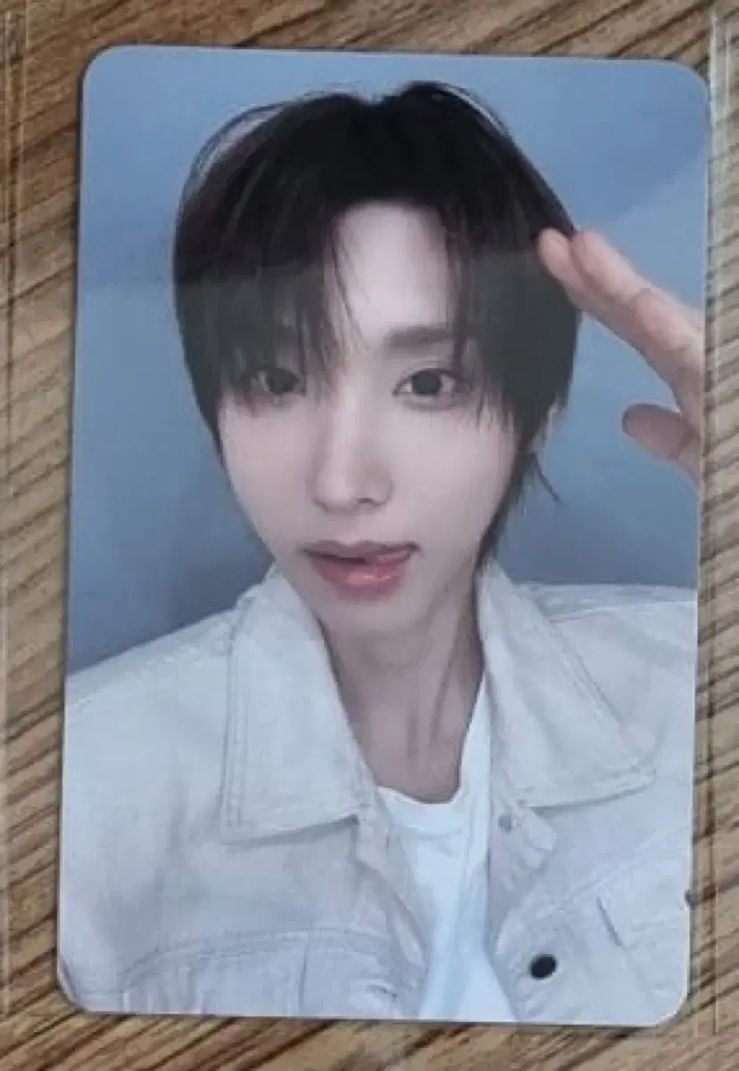 thumbnail-0